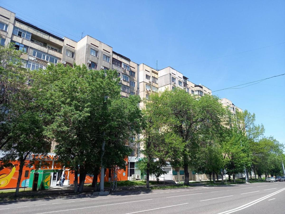 "Современный Уют" Квартира Almaty Exterior photo